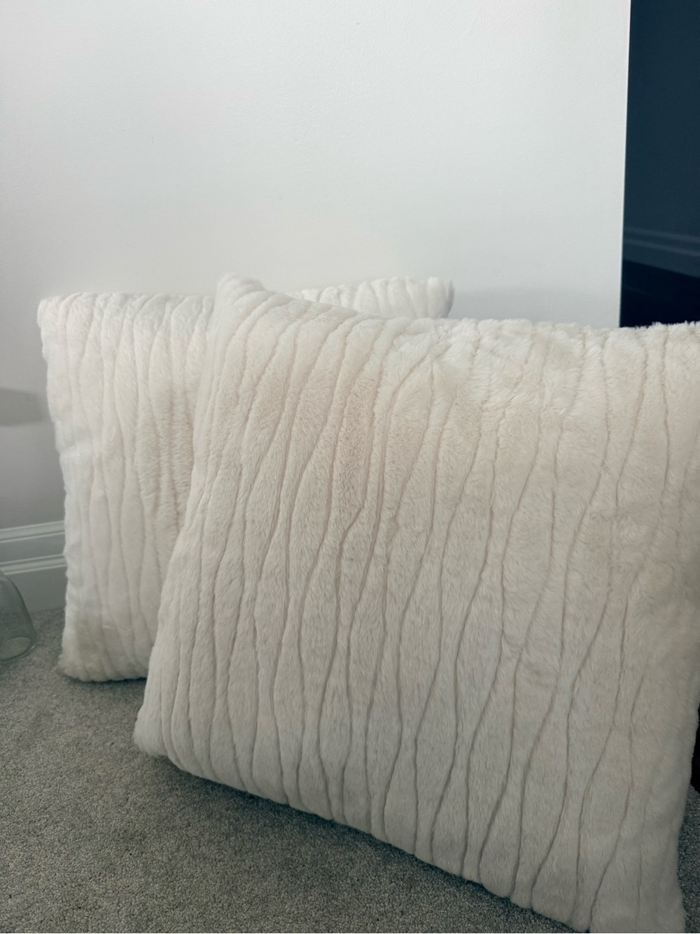 Plush Faux Fur Decorative Throw Pillows cream set of 2